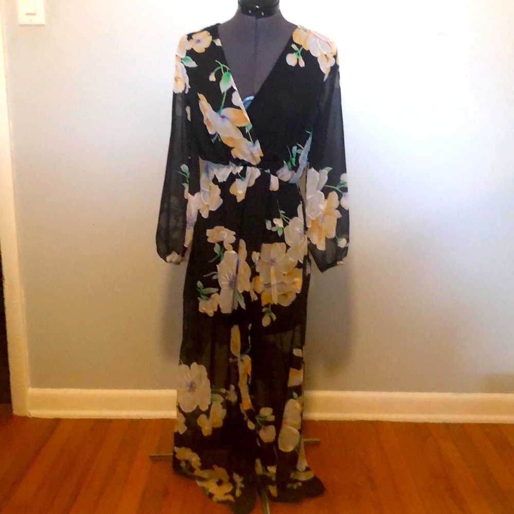 Maxi long sleeve floral dress